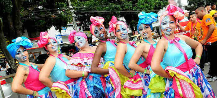 Desfile de Cali Viejo renov&oacute; los &aacute;nimos de cale&ntilde;os y turistas