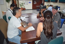 Bienestar Social apoya y capacita a barristas y sus familias