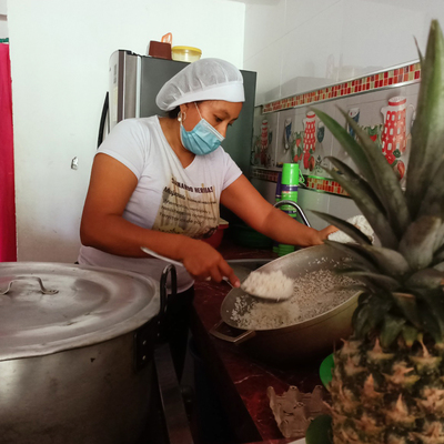 M&aacute;s de 10 mil personas son beneficiadas en los comedores comunitarios de la comuna 15