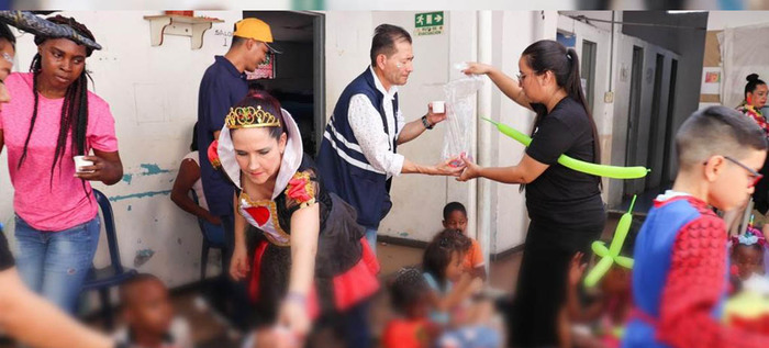 Dulces, recreaci&oacute;n y alegr&iacute;a para los ni&ntilde;os de corregimientos y albergues