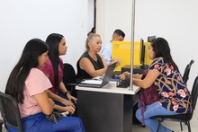 Con Feria de Servicios y entrega de reconocimientos, Cali celebr&oacute; D&iacute;a Internacional del Migrante