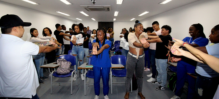 Universitarios cale&ntilde;os se forman en prevenci&oacute;n de violencias