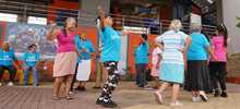 500 beneficiarios de los comedores comunitarios reciben formaci&oacute;n art&iacute;stica