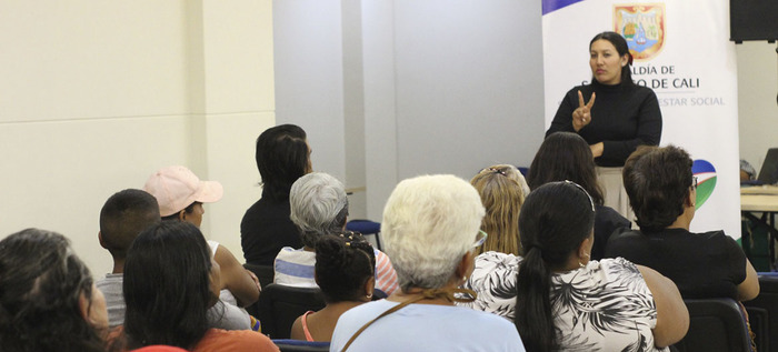 Se realiz&oacute; di&aacute;logo p&uacute;blico sobre discapacidad