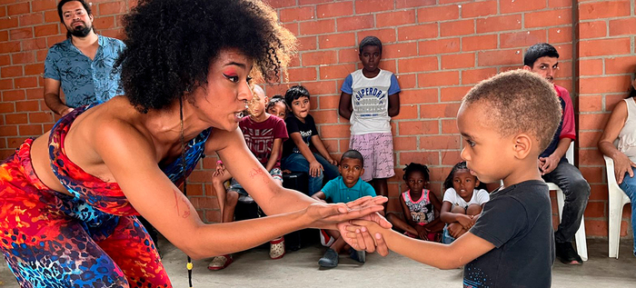 Transformando vidas con arte y cultura en los comedores comunitarios