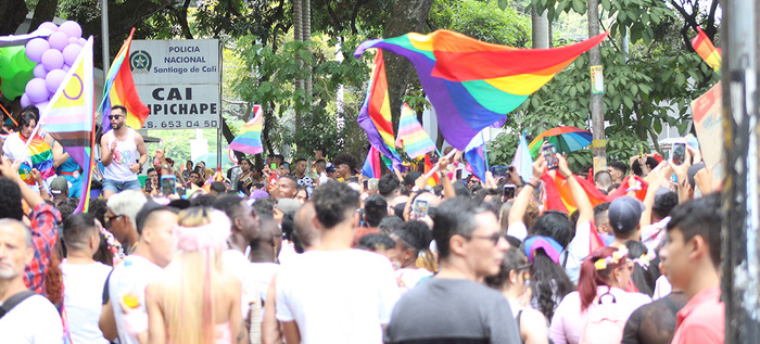 Alcald&iacute;a de Cali, junto a 66 instituciones p&uacute;blicas, ofrecen educaci&oacute;n nocturna y  sabatina para personas LGTBIQ+