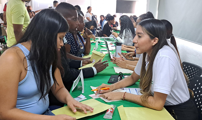 Impulsando oportunidades: llegamos a la d&eacute;cima jornada de empleabilidad para v&iacute;ctimas del conflicto armado en Cali
