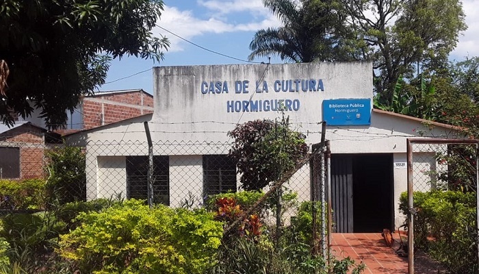Biblioteca P&uacute;blica Hormiguero