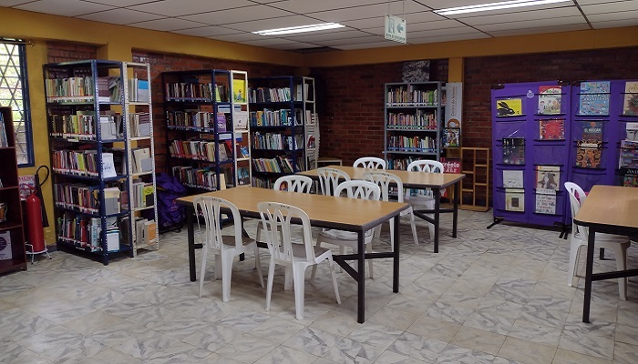 Biblioteca P&uacute;blica Luis Carlos Gal&aacute;n