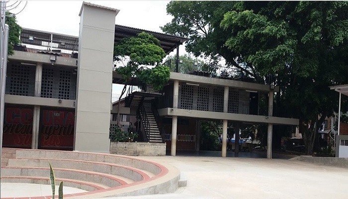 Biblioteca P&uacute;blica Centro Cultural Comuna 20