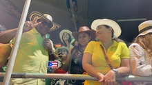 El &lsquo;And&aacute; pa&rsquo; all&aacute;&rsquo; mundialista se vino a gozar el Salsodromo en Cali