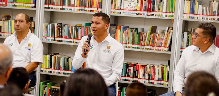 &ldquo;BiblioM&Iacute;O de la terminal Paso del Comercio renacer&aacute; con solidaridad&rdquo;: Secretario de Cultura