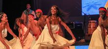 &iexcl;&Eacute;xito total! 1.000 personas coparon la gala inaugural del Primer Encuentro Mundial de Culturas Populares