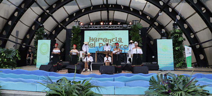 Los Gaiteros de San Jacinto cierran el I Encuentro Mundial de las Culturas Populares
