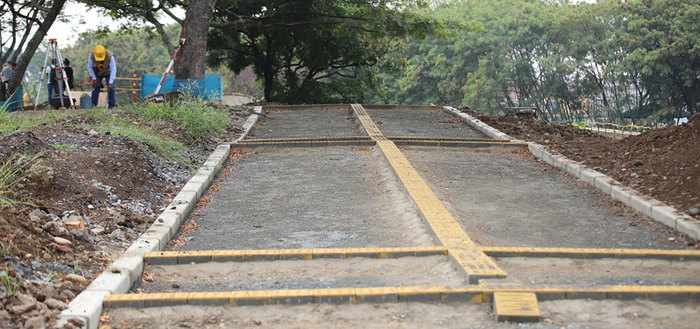 Parque Pac&iacute;fico avanza en la construcci&oacute;n de su plazoleta peatonal e instalaci&oacute;n de letras monumentales