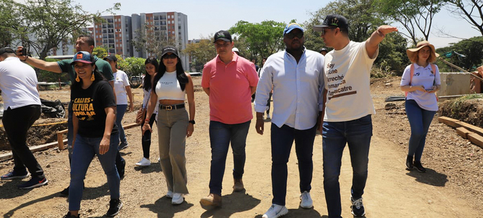 Exploran opciones de ubicaci&oacute;n del buque de la Armada Nacional en proyecto &lsquo;Parque Pac&iacute;fico&rsquo;