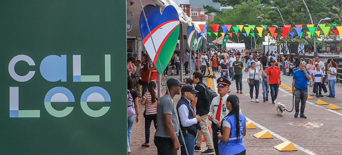 &Eacute;xito total en la octava versi&oacute;n de la Feria del Libro de Cali
