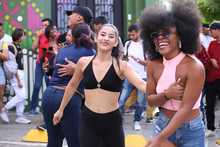 La &lsquo;Calle del Sabor&rsquo; prendi&oacute; la Feria de Cali