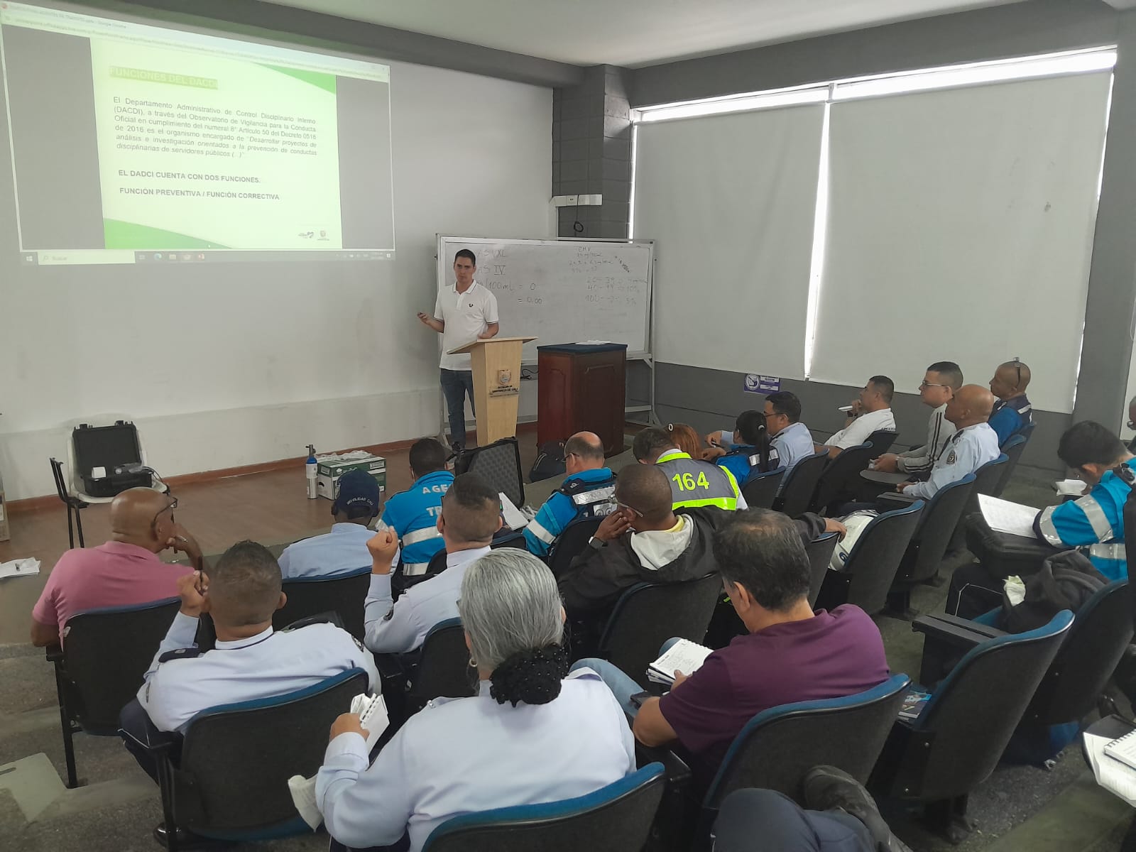 Disciplinario socializó investigaciones de la conducta oficial del servidor público a agentes de tránsito Disciplinario socializó investigaciones de la conducta oficial del servidor público a agentes de tránsito