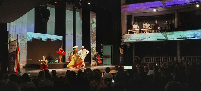 $1.200 millones recibir&aacute;n 14 salas de teatro en Cali