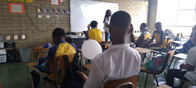 Bienestar Social promueve formaci&oacute;n de l&iacute;deres estudiantiles en Llano Verde