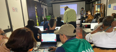 Primer encuentro de empresas madereras en Cali