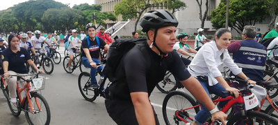 Bicipaseo desde el coraz&oacute;n del deporte, buena prueba en el segundo D&iacute;a sin carro y moto en Cali