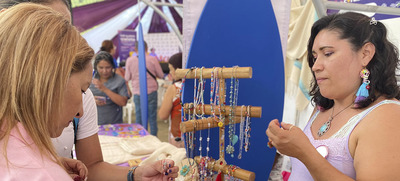 As&iacute; se desarroll&oacute; el primer d&iacute;a de la Feria Econ&oacute;mica Violeta de Coraz&oacute;n por las Mujeres