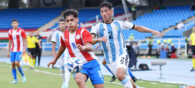 Paraguay venci&oacute; 2-1 a Argentina y pas&oacute; a encabezar el Grupo A del Suramericano Sub 20