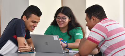 J&oacute;venes de Todas y Todos a Estudiar inician nuevo semestre en universidades certificadas en alta calidad