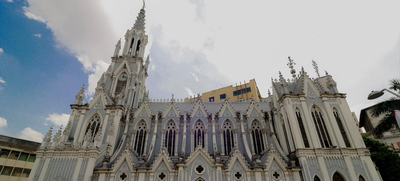 Campanas y relojes de la iglesia La Ermita volvieron a funcionar