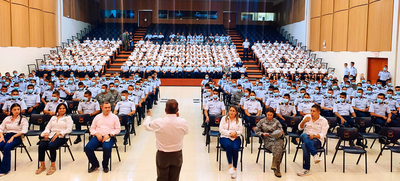 450 nuevos cadetes de la Fuerza A&eacute;rea conocieron la oferta tur&iacute;stica de Santiago de Cali