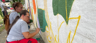 Con un mural, la comunidad del barrio La Independencia rinde homenaje a la naturaleza
