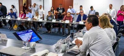 Alcalde pide incluir Universidad del Oriente y Tren de Cercan&iacute;as en el Plan Nacional de Desarrollo
