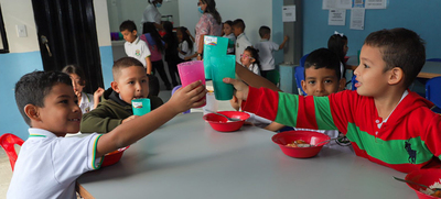 M&aacute;s de 1000 estudiantes se benefician a partir de hoy de mejores espacios educativos