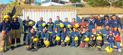 Bomberos por un D&iacute;a: periodistas vistieron trajes de los &ldquo;h&eacute;roes sin capa&rdquo;
