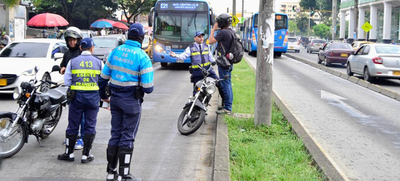 M&aacute;s de mil comparendos por invasi&oacute;n a carriles exclusivos, durante primeros dos meses de 2023