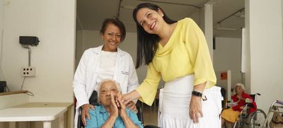 Reconocimiento al Hospital Geri&aacute;trico y Ancianato San Miguel por salvar vidas durante la pandemia