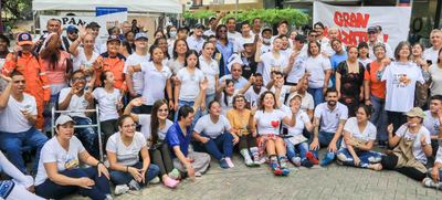 Ni&ntilde;os con S&iacute;ndrome de Down contagiaron su amor a los cale&ntilde;os