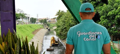 &lsquo;Guardianes&rsquo; custodiar&aacute;n los canales de aguas lluvias en Cali