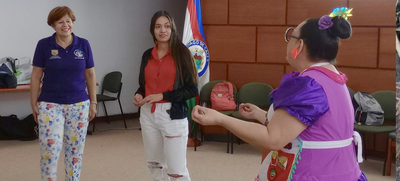 Agentes educativas disfrutaron del taller Arte para Encontrarte que realiz&oacute; la Subsecretar&iacute;a de la Primera Infancia de Cali