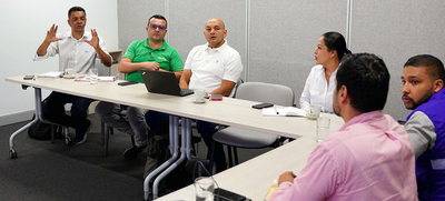 Acuerdan priorizar algunos sectores tras reuni&oacute;n con voceros de empresas proveedoras de gas
