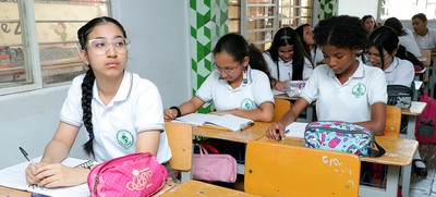 La Secretar&iacute;a de Educaci&oacute;n fortalece estrategias para evitar la deserci&oacute;n escolar