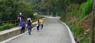 Pronunciamiento de Infraestructura sobre reparaci&oacute;n de v&iacute;as en Montebello
