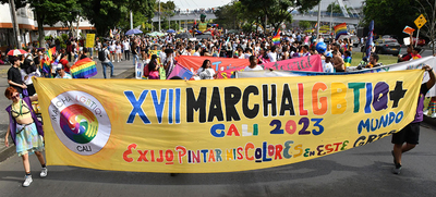 Masiva movilizaci&oacute;n en Cali por los derechos de la poblaci&oacute;n LGBTIQ+
