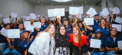 Cali Incluyente: 130 Graduados impulsando la Participaci&oacute;n Ciudadana y la Paz en la Ciudad