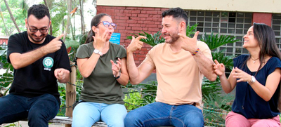 Cali promueve la Lengua de Se&ntilde;as Colombiana para el bienestar de la poblaci&oacute;n sorda