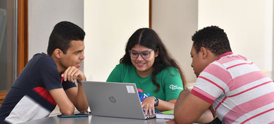 Historias y experiencias significativas comparten los beneficiarios de Todas y Todos a Estudiar