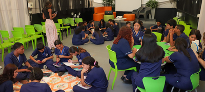 Cuentos tradicionales transformados en arte por estudiantes cale&ntilde;os