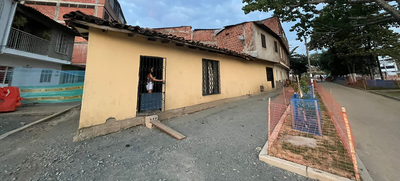 &ldquo;&Eacute;l compr&oacute; el terreno y ella ayud&oacute; a construir el rancho&rdquo;: El Origen